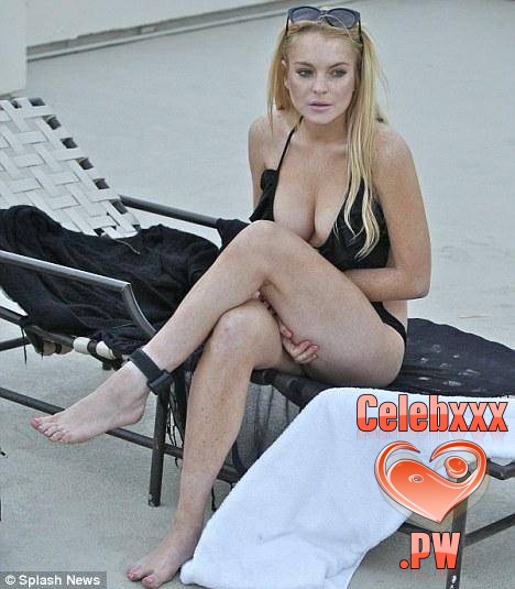 Lohan nude lindsay 2016 Lindsay Lohan