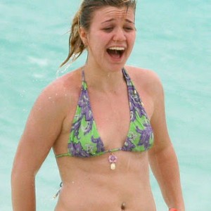 Clarkson topless kelly Kelly Clarkson